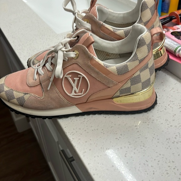 COPY - Louis Vuitton - Picture 2 of 6